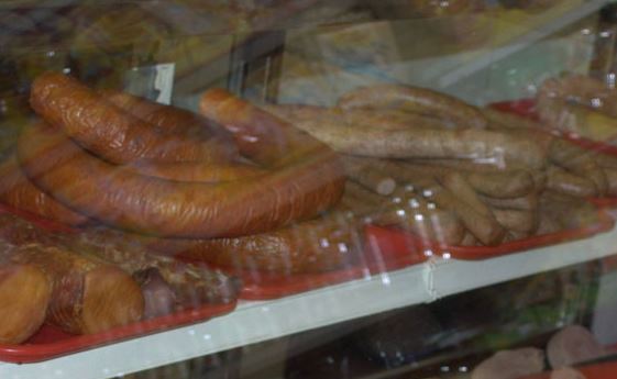 Polish dried sausage sold at Old Fashioned Meat & Deli Ltd. recalled
